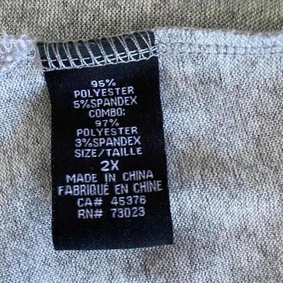 Grey Sweater with a mock collar and shirt at the bottom Size 2X - Picture 9 of 13